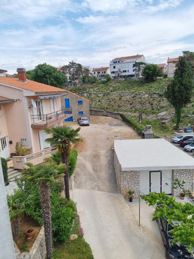 Apartments Matuc Malinska Luaran gambar