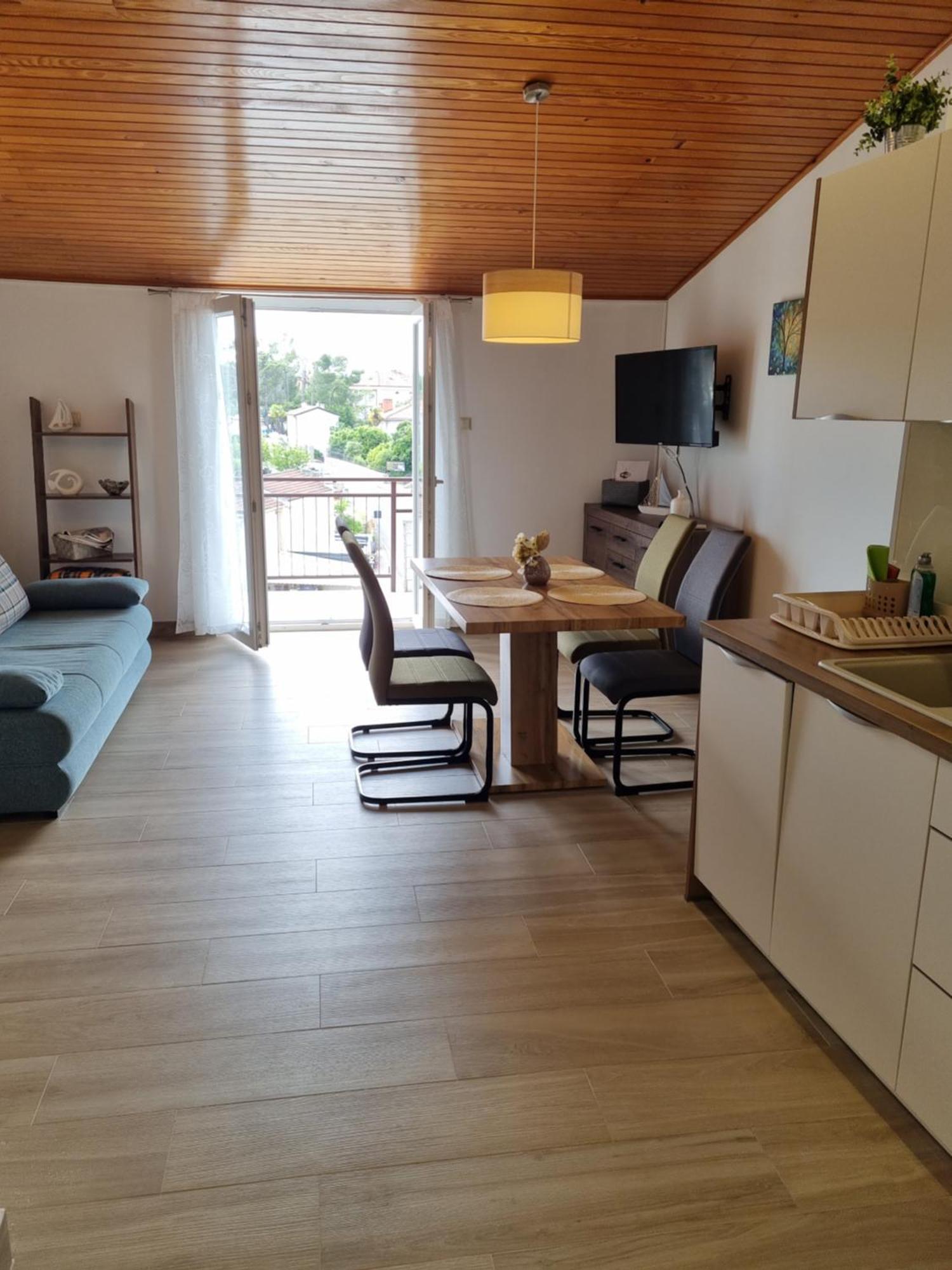 Apartments Matuc Malinska Bilik gambar