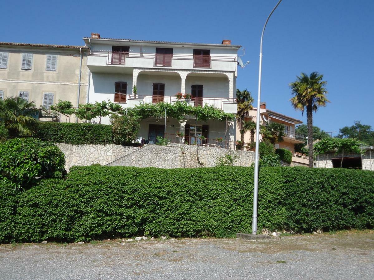 Apartments Matuc Malinska Luaran gambar