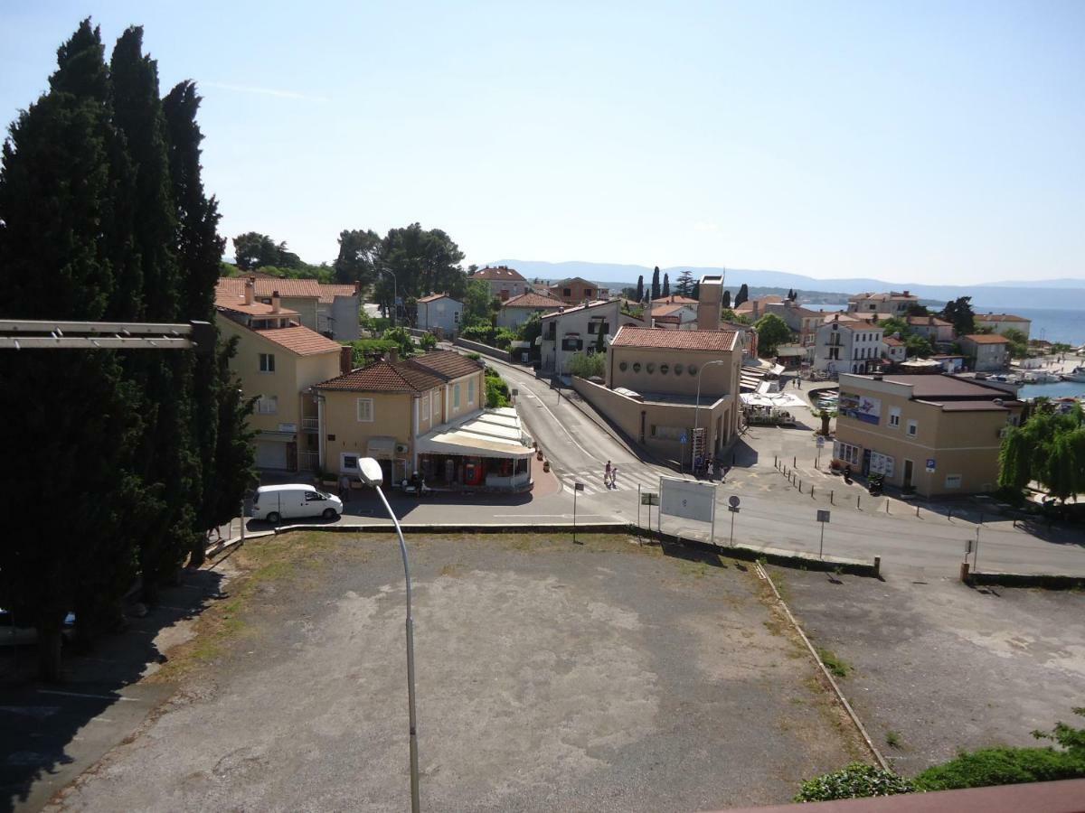 Apartments Matuc Malinska Luaran gambar