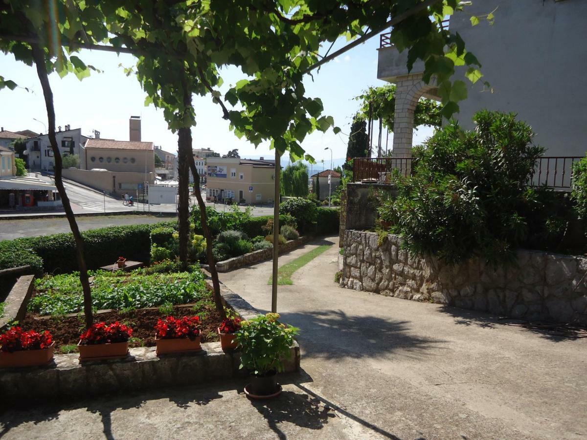 Apartments Matuc Malinska Luaran gambar