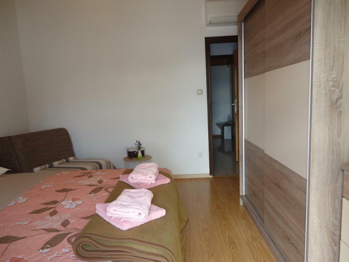 Apartments Matuc Malinska Luaran gambar
