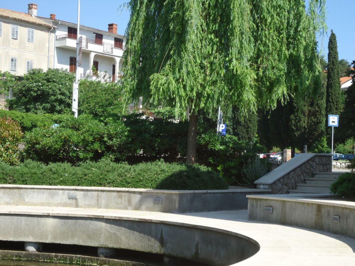 Apartments Matuc Malinska Luaran gambar