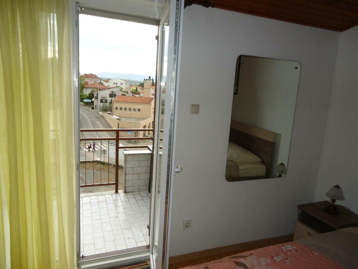 Apartments Matuc Malinska Luaran gambar